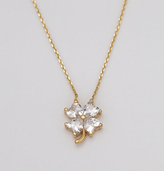 14 KT Yellow Gold 4 Leaf Clover Necklace With Heart Shaped Stones - TK GOLD