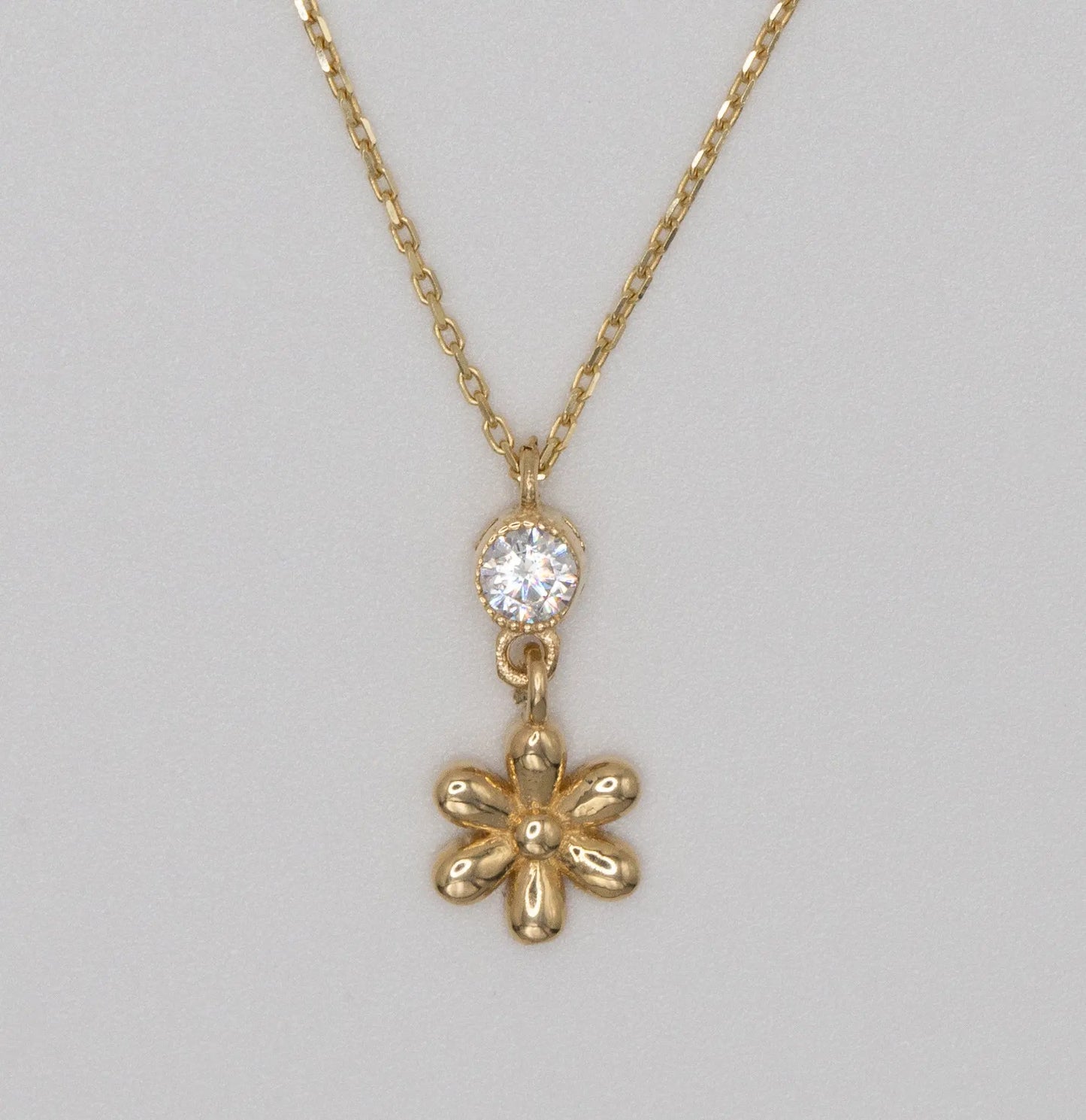 14 KT Yellow Gold Necklace with Daisy Pendant and White Stone - TK GOLD