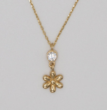 14 KT Yellow Gold Necklace with Daisy Pendant and White Stone - TK GOLD