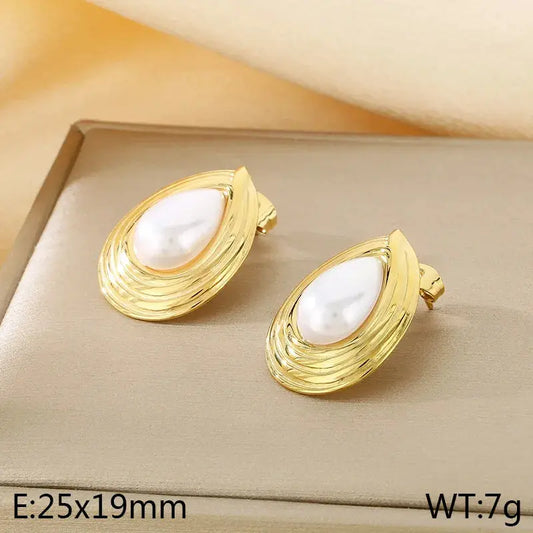 18 KT Gold Plated Vintage Style Ear Studs - TK GOLD 