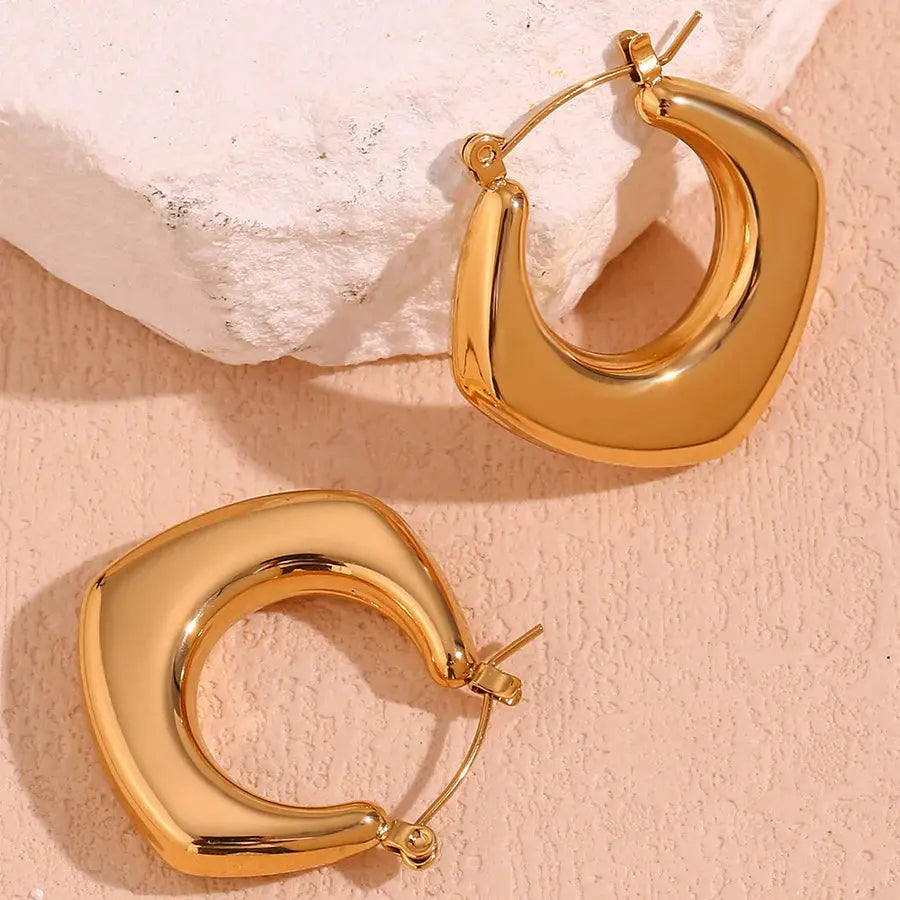 18K Gold Plated Minimalistic Earrings TK GOLD