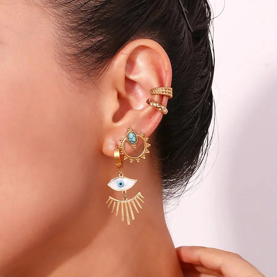 18K Gold Plated White Shell Eyelash Earrings TK GOLD